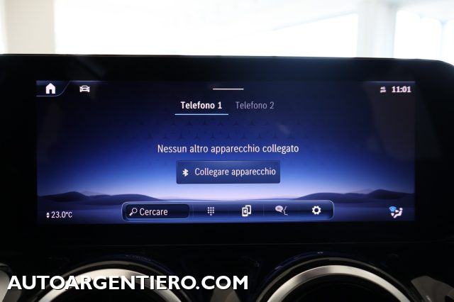 MERCEDES-BENZ GLB 180 usata, con Servosterzo
