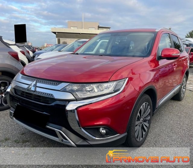 MITSUBISHI Outlander usata, con Autoradio