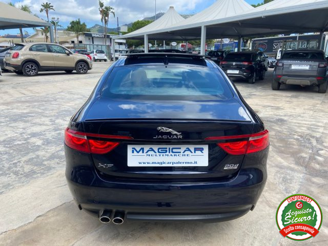JAGUAR XF usata, con Antifurto