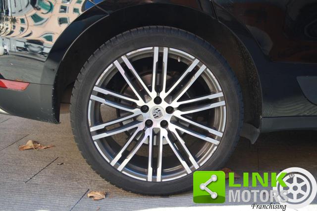 PORSCHE Macan usata, con Sedili riscaldati