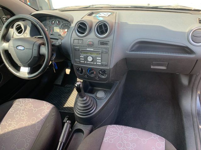 FORD Fiesta usata, con Servosterzo