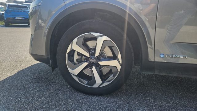 NISSAN Qashqai usata, con Volante in pelle