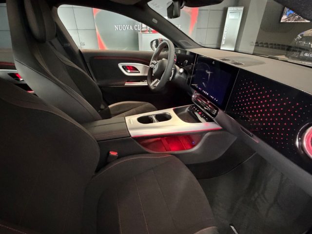 MERCEDES-BENZ CLA 200 usata, con Servosterzo