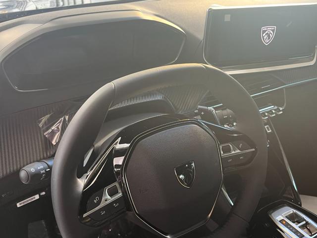 PEUGEOT 2008 usata, con Park Distance Control