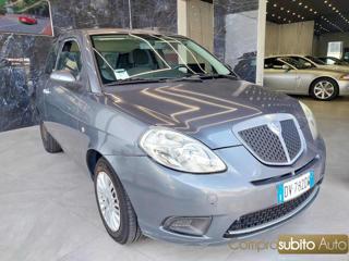 LANCIA Ypsilon usata, con Airbag