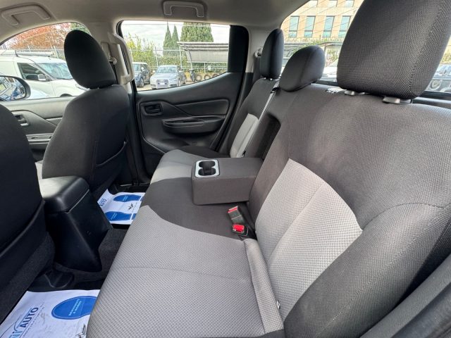 MITSUBISHI L200 usata, con USB