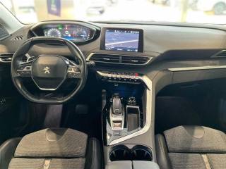 PEUGEOT 3008 usata, con Interni in pelle
