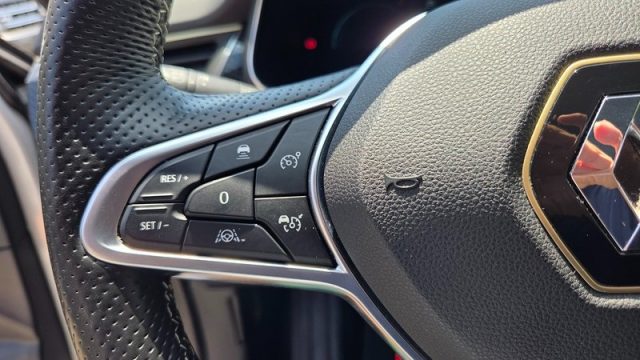 RENAULT Arkana usata, con Volante multifunzione