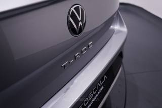 VOLKSWAGEN T-Roc usata 32