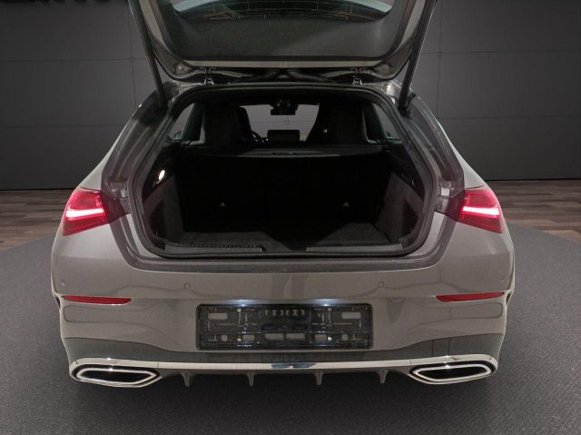 MERCEDES-BENZ CLA 200 usata, con Sistema di navigazione