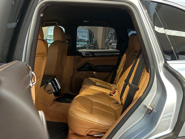 PORSCHE Cayenne usata, con Trazione integrale