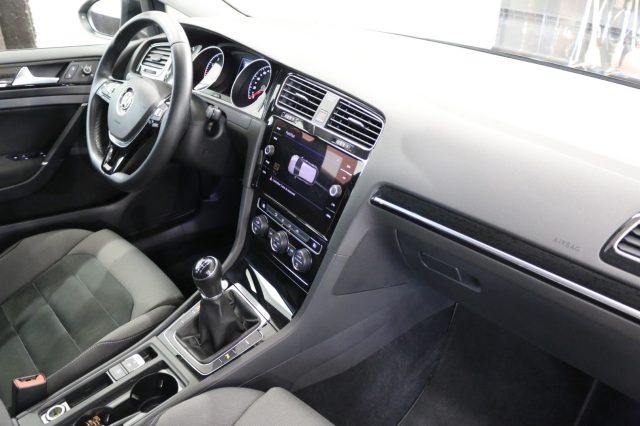 VOLKSWAGEN Golf usata, con Fendinebbia