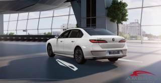 BMW i7 usata 3