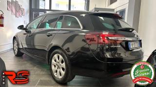 OPEL Insignia usata, con Portellone posteriore elettrico