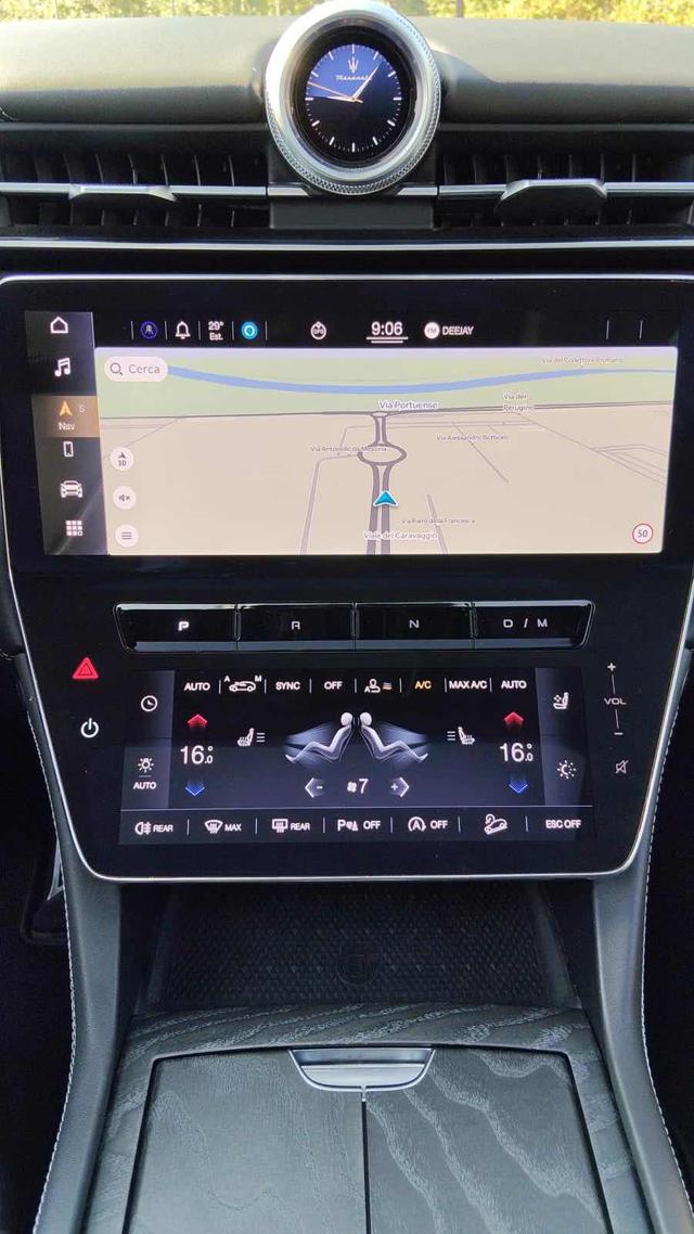 MASERATI Grecale usata, con Chiusura centralizzata