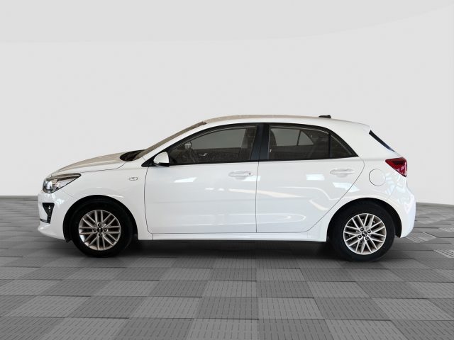 KIA Rio usata 1