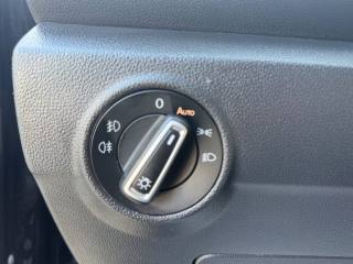 VOLKSWAGEN T-Roc usata, con Sensori di parcheggio posteriori