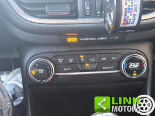 FORD Fiesta usata, con Fari LED