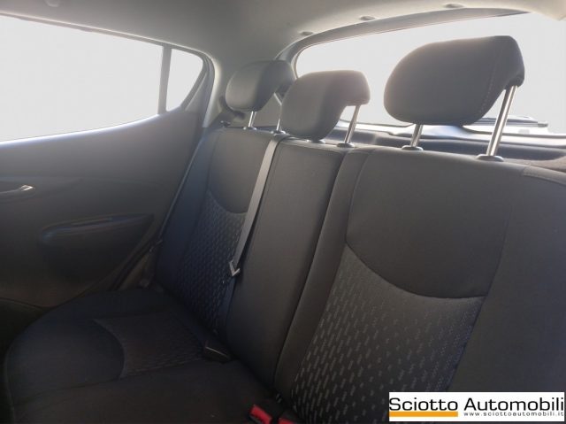 OPEL Karl usata, con Servosterzo