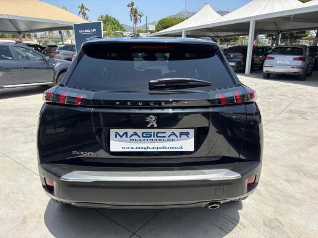 PEUGEOT 2008 usata, con Boardcomputer