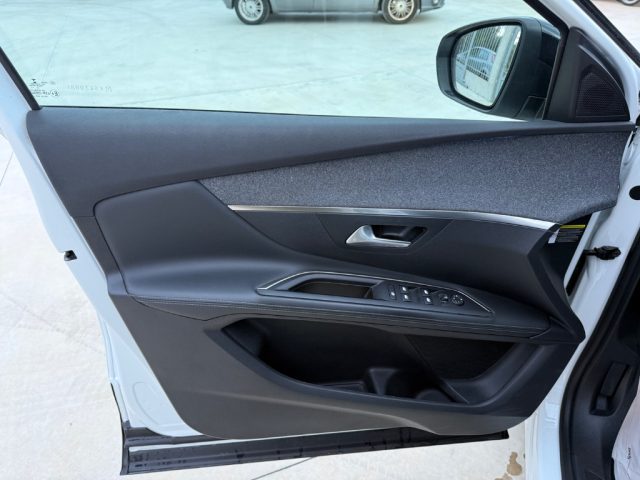 PEUGEOT 3008 usata, con Servosterzo