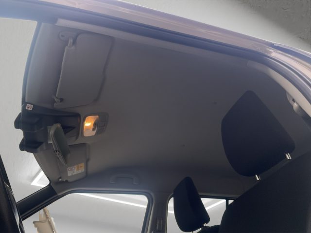 SUZUKI Ignis usata, con Specchietti laterali elettrici
