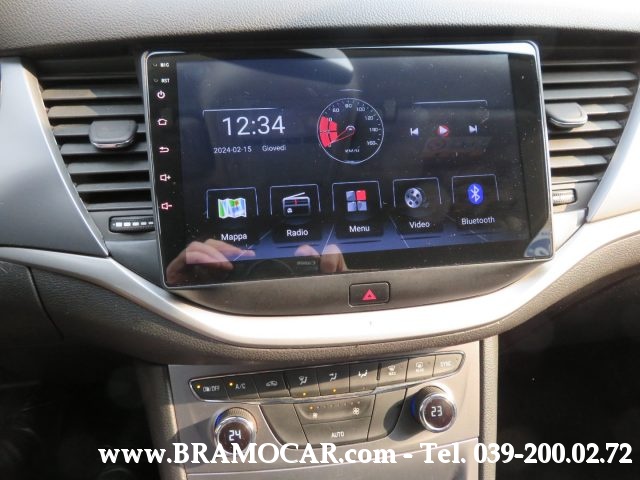OPEL Astra usata, con Park Distance Control