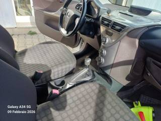 TOYOTA iQ usata, con Airbag Passeggero