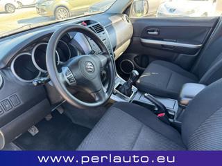 SUZUKI Grand Vitara usata, con Autoradio