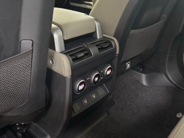 LAND ROVER Defender usata, con Servosterzo