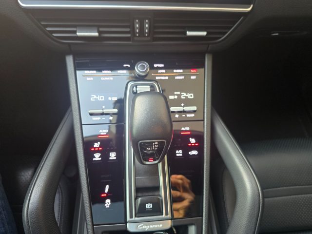 PORSCHE Cayenne usata, con Tetto panorama