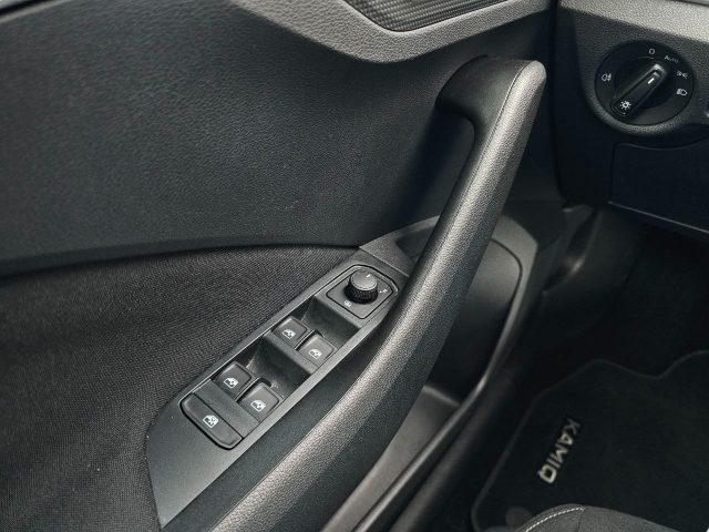 SKODA Kamiq usata, con Volante in pelle