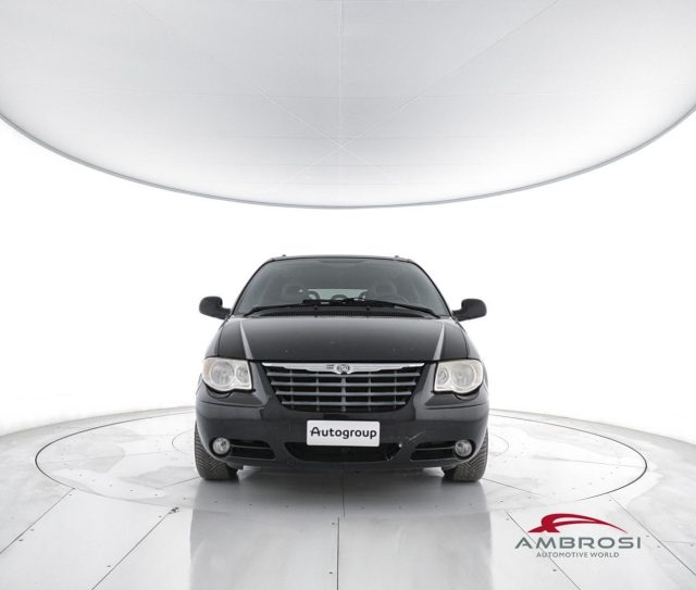 CHRYSLER Voyager usata 4