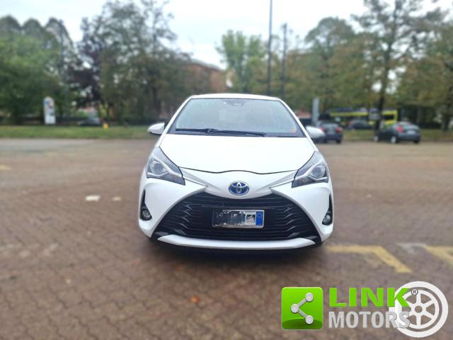 TOYOTA Yaris usata, con Tetto panorama