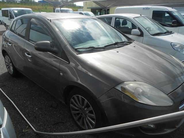 FIAT Bravo usata, con Alzacristalli elettrici