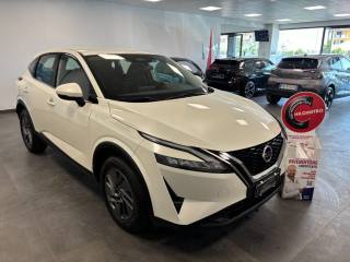 NISSAN Qashqai usata, con Fari LED