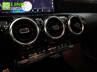 MERCEDES-BENZ A 200 usata, con Touch screen
