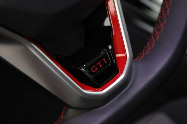 VOLKSWAGEN Golf GTI usata, con Cruise Control