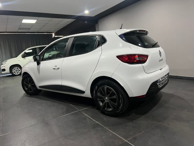 RENAULT Clio usata, con Alzacristalli elettrici