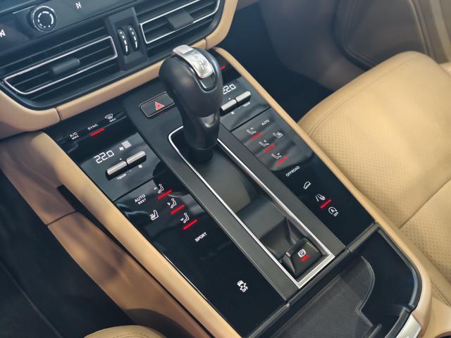 PORSCHE Macan usata, con Controllo trazione
