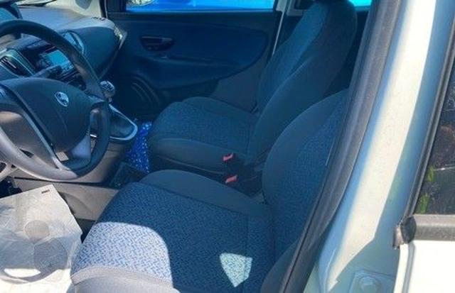 LANCIA Ypsilon usata, con Chiusura centralizzata