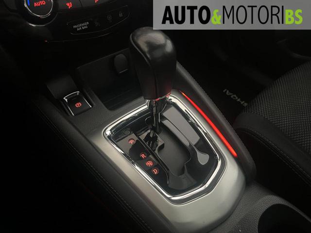 NISSAN Qashqai usata, con Fari Xenon