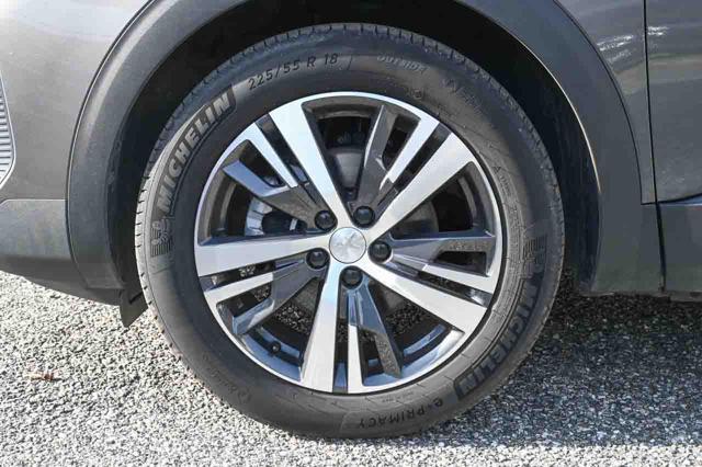 PEUGEOT 3008 usata, con Climatizzatore