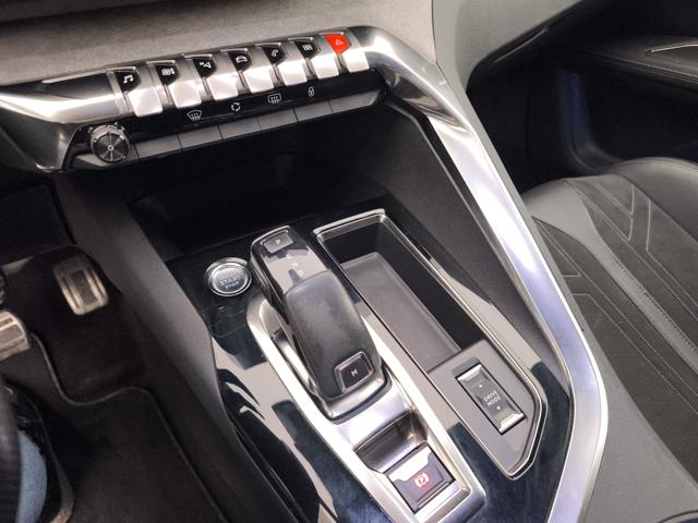 PEUGEOT 3008 usata, con Vetri oscurati