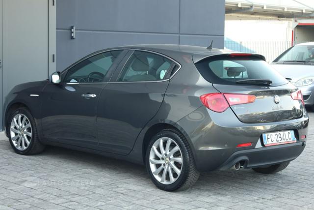 ALFA ROMEO Giulietta usata, con Airbag Passeggero