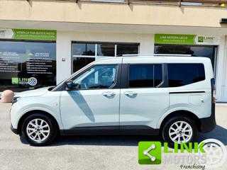 FORD Tourneo Courier usata, con Controllo automatico clima