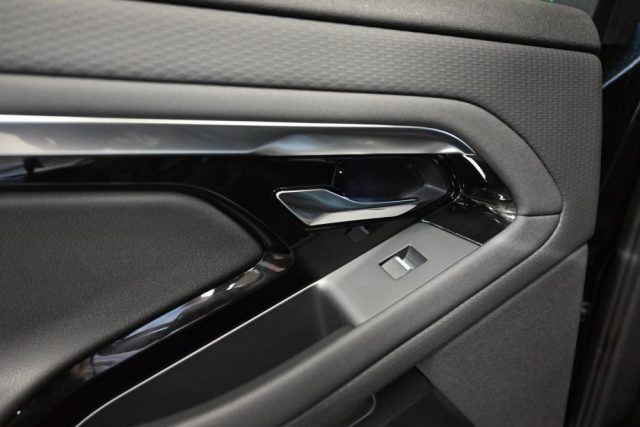 LAND ROVER Range Rover Evoque usata 54