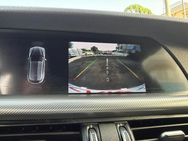 ALFA ROMEO Stelvio usata, con Controllo automatico clima
