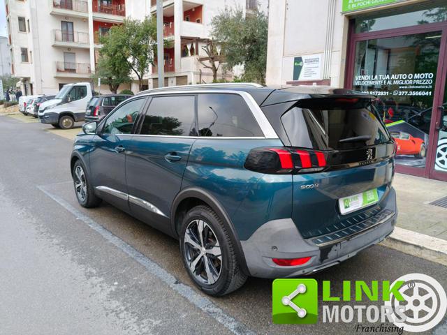PEUGEOT 5008 usata, con Airbag laterali