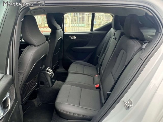 VOLVO XC40 usata, con Volante in pelle
